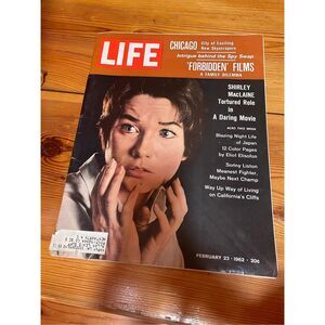 VINTAGE Life Magazine February 23, 1962 Shirley MacLaine Cover Photo